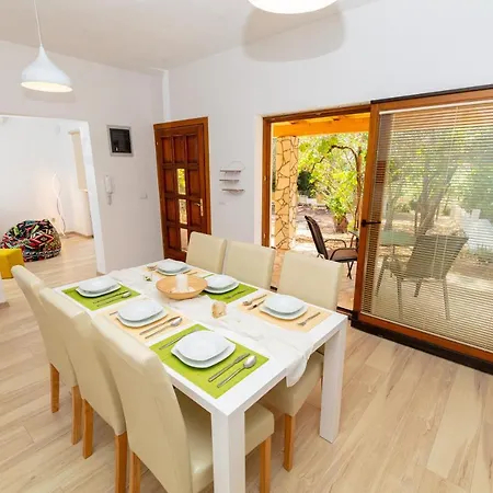 Holiday home Al Pino Blue *